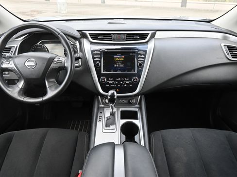 Used 2021 Nissan Murano SV image 7