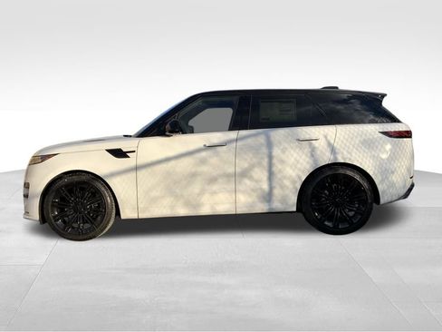 New 2026 Land Rover Range Rover Sport Dynamic SE image 5