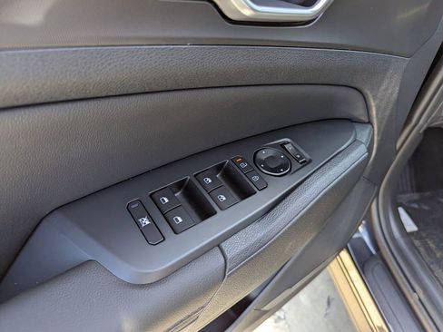 New 2026 Kia Sportage EX FWD image 21