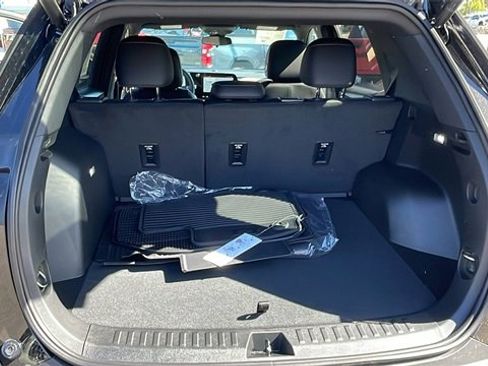 New 2026 Chevrolet Equinox ACTIV w/ Convenience Package III image 32