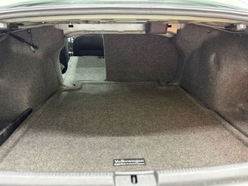 Used 2012 Volkswagen Passat 2.5 SE image 24