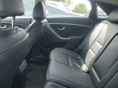 Used 2013 Hyundai Elantra GT w/ Style Pkg FWD image 12