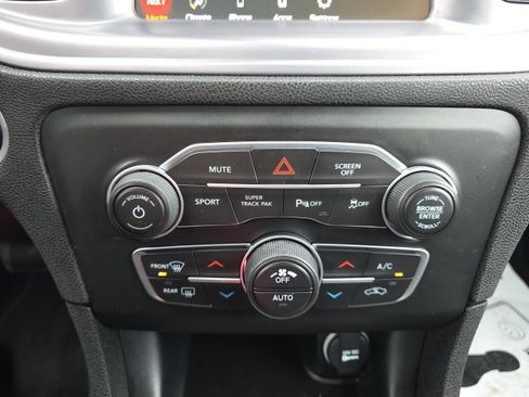 Used 2023 Dodge Charger R/T w/ Blacktop Package image 22