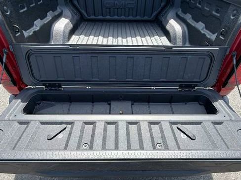 New 2026 GMC Canyon Denali AWD/4WD image 12