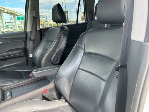 Used 2019 Honda Pilot EX-L image 38