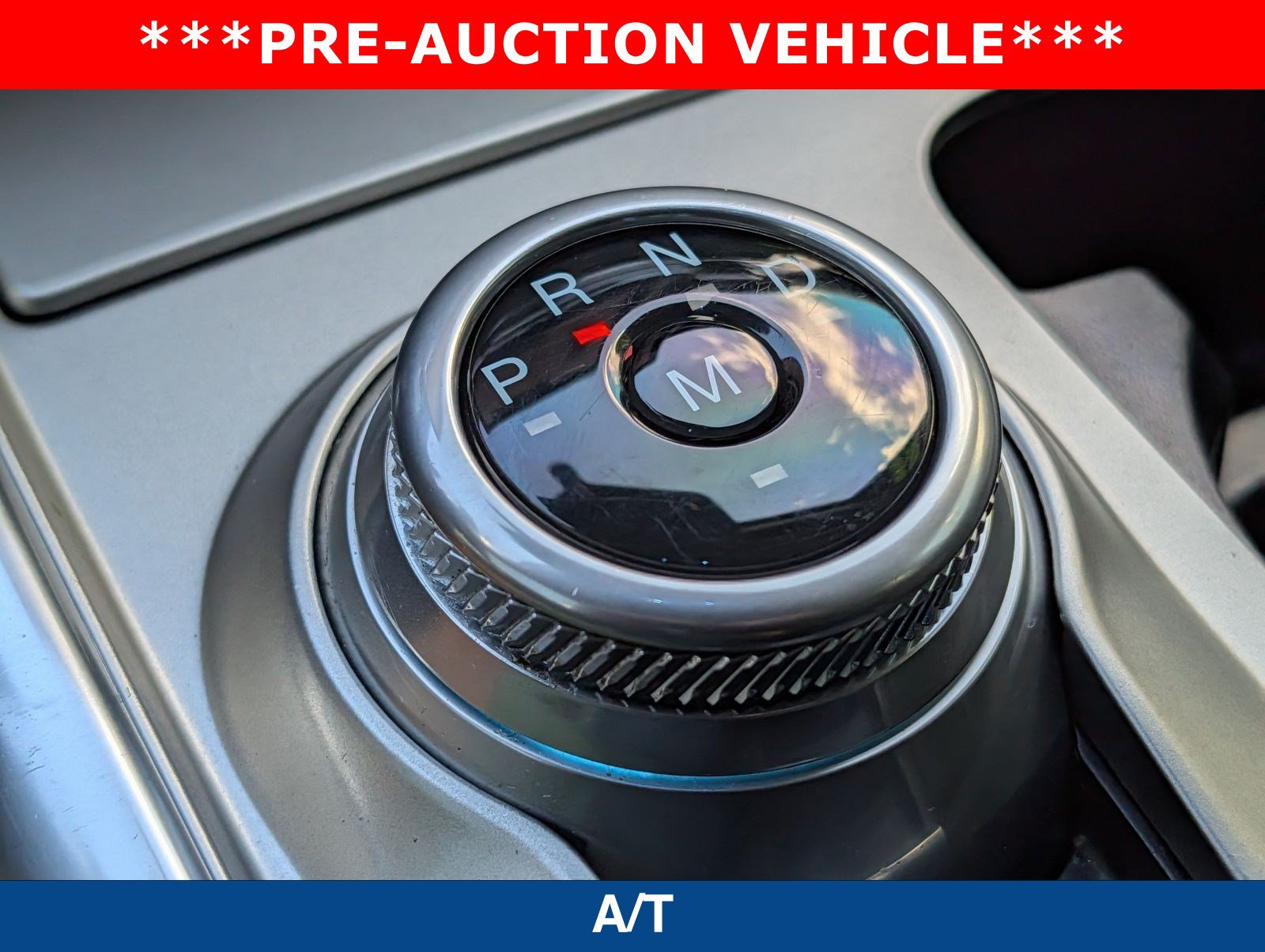 Used 2021 Ford Explorer Limited w/ Hybrid Equipment Group 310A AWD/4WD image 35