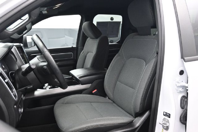 Used 2022 RAM 1500 Big Horn AWD/4WD image 5