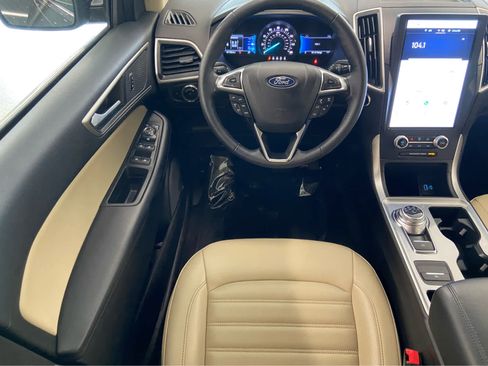 Used 2024 Ford Edge SEL image 21