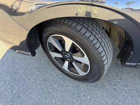 Used 2018 Subaru Forester 2.5i Premium w/ Popular Package #2A image 38