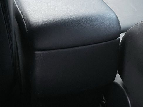 Used 2024 MAZDA MAZDA3 s image 23