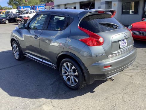 Used 2012 Nissan Juke SL w/ Sport Pkg image 9