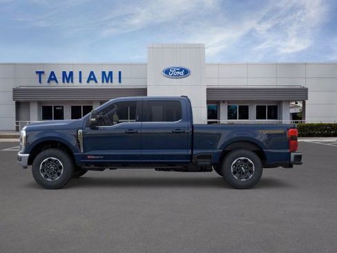 New 2025 Ford F350 Lariat w/ Lariat Ultimate Package image 3