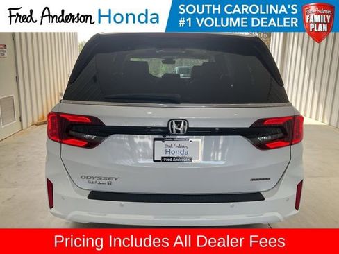 New 2026 Honda Odyssey Touring image 25