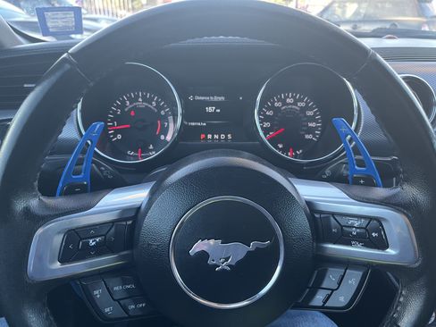 Used 2015 Ford Mustang Coupe RWD image 10