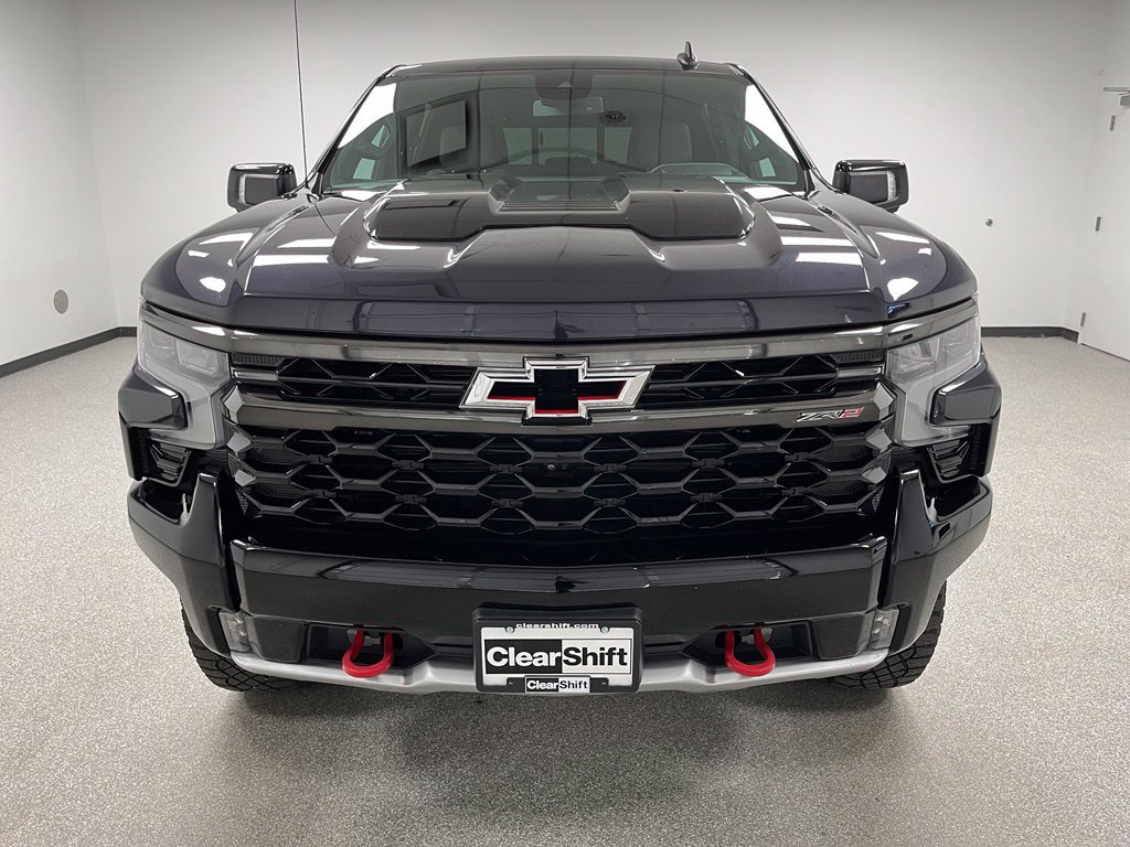 Used 2023 Chevrolet Silverado 1500 ZR2 AWD/4WD image 3