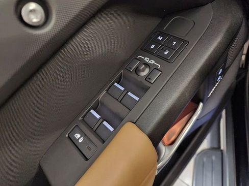 New 2026 Land Rover Defender 110 X AWD/4WD image 22