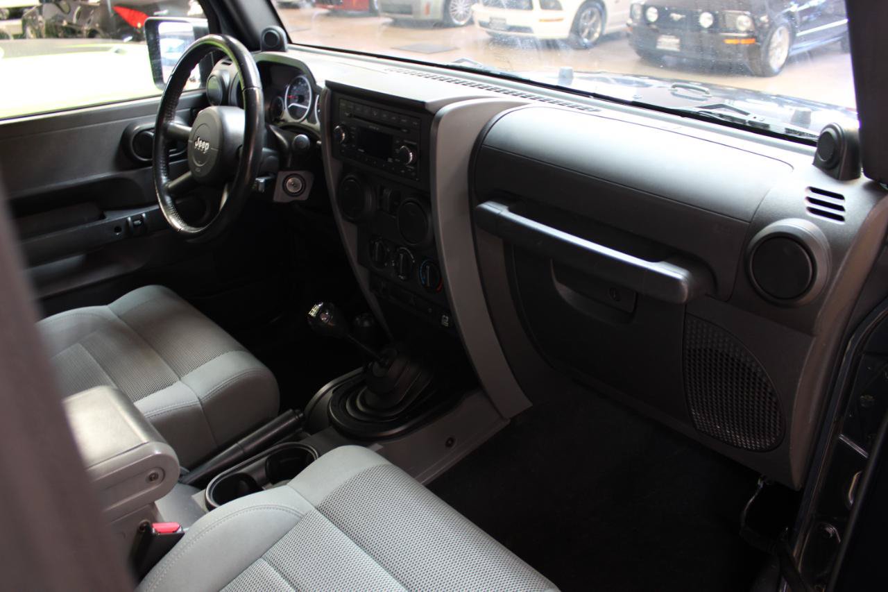 Used 2007 Jeep Wrangler Sahara w/ PWR Convenience Group AWD/4WD image 39