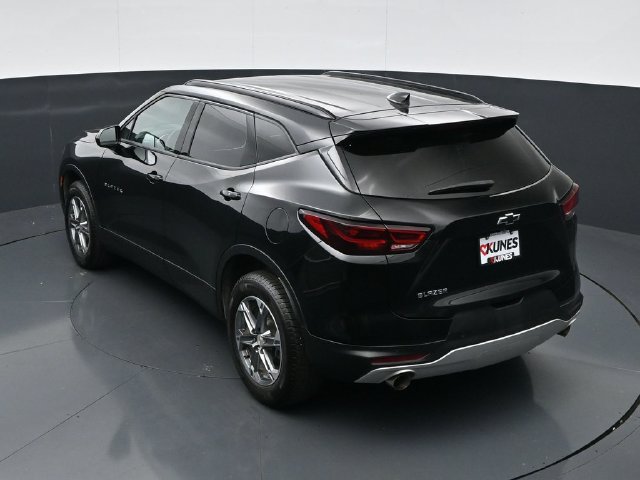 Used 2024 Chevrolet Blazer LT w/ Convenience Package FWD image 38