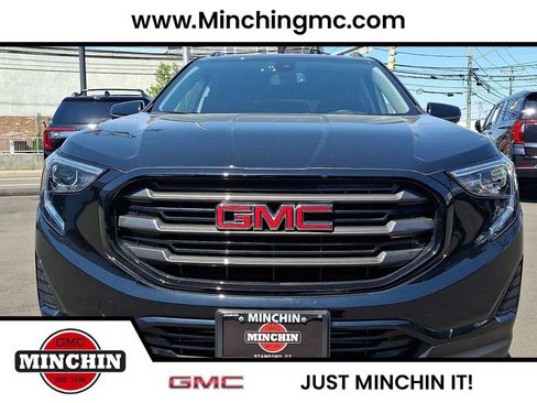 Certified 2021 GMC Terrain SLE w/ Driver Convenience Package AWD/4WD image 2