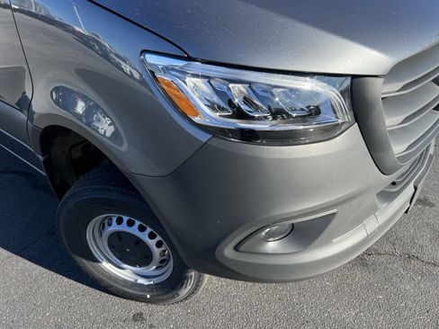 New 2025 Mercedes-Benz Sprinter 2500 image 11