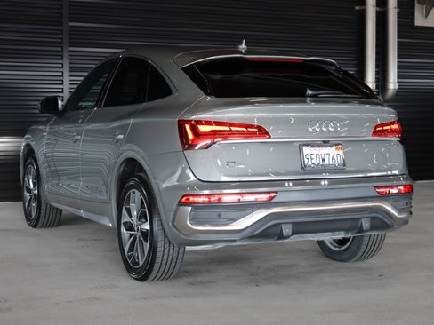 Used 2023 Audi Q5 2.0T Premium w/ Convenience Package image 2