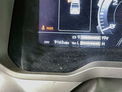 Certified 2025 Toyota Tundra Limited AWD/4WD image 12