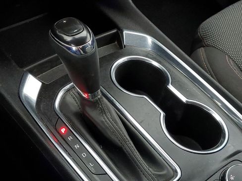 Used 2018 Chevrolet Traverse LS image 27