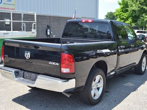 Used 2024 RAM 1500 Classic SLT AWD/4WD image 8