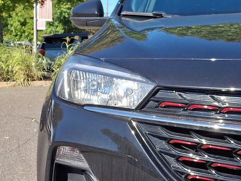 Used 2023 Buick Encore GX Select w/ Sport Touring Package image 10