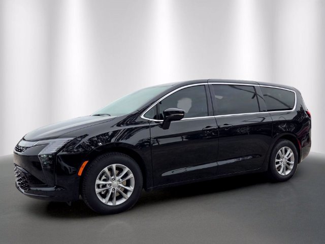 New 2027 Chrysler Pacifica Select FWD image 2