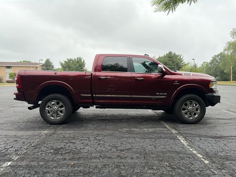 Used 2022 RAM 2500 Limited AWD/4WD image 4