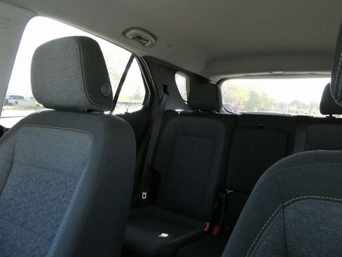 Used 2024 Chevrolet Equinox LT image 38