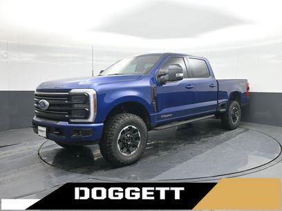 New 2026 Ford F250 Platinum w/ Tremor Off-Road Package