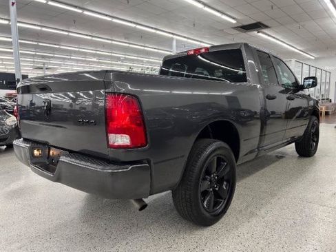 Used 2019 RAM 1500 Express w/ Express Value Package AWD/4WD image 4