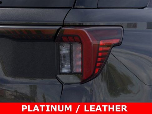 New 2026 Ford Explorer Platinum image 21