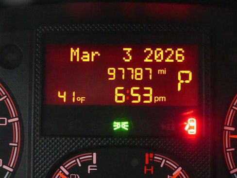 Used 2018 RAM ProMaster 2500 w/ Premium Appearance Group image 27