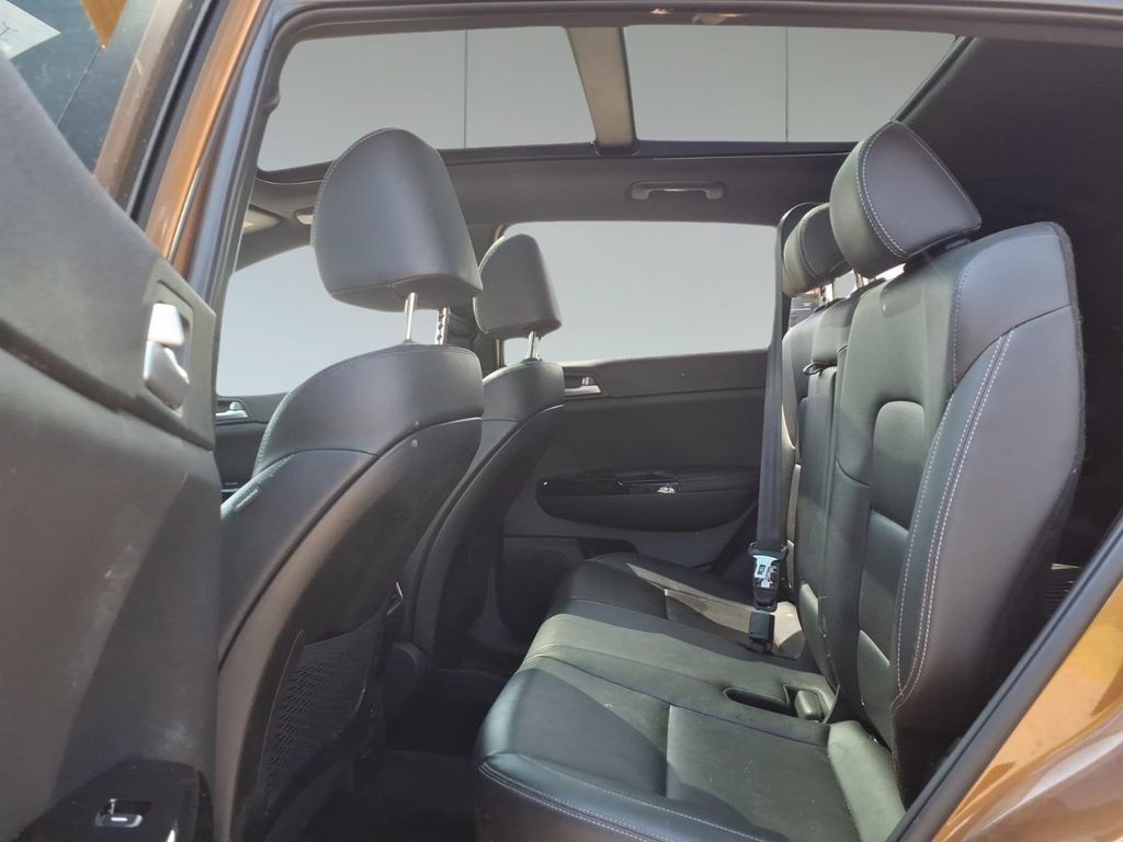 Used 2021 Kia Sportage S w/ S AWD Premium Package image 10