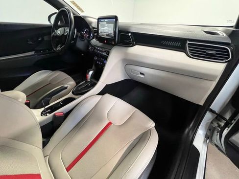 Used 2020 Hyundai Veloster Turbo Ultimate image 10