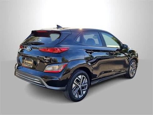 Certified 2023 Hyundai Kona SE image 8
