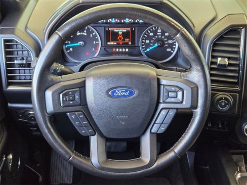 Used 2021 Ford Expedition XL image 18