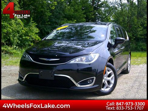 Used 2018 Chrysler Pacifica Touring Plus w/ Tire & Wheel Group image 1