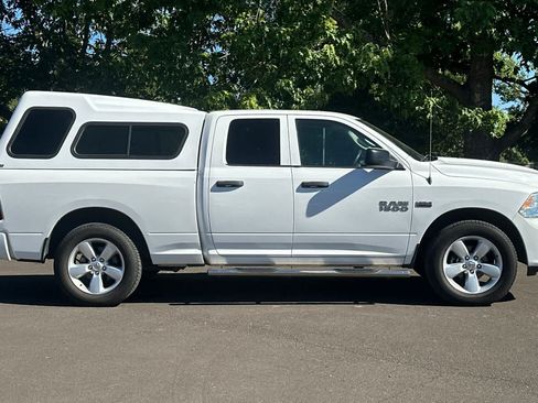 Used 2015 RAM 1500 Express AWD/4WD image 8
