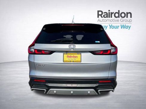 Used 2023 Honda CR-V LX image 8