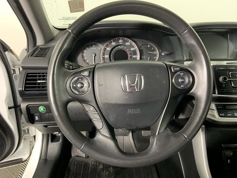 Used 2015 Honda Accord Sport image 9