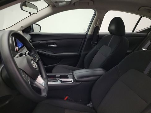 Used 2024 Nissan Sentra SV w/ Lighting Package FWD image 17