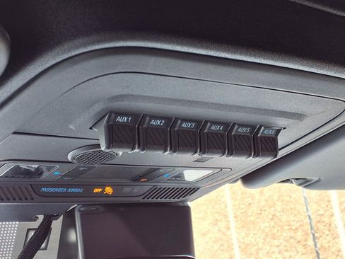 Used 2024 Ford Bronco Wildtrak AWD/4WD image 14