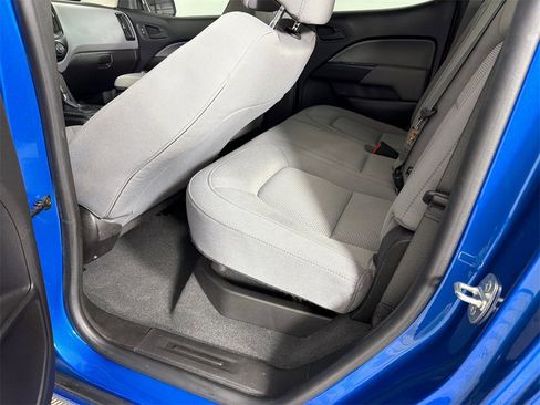 Used 2021 Chevrolet Colorado W/T w/ WT Convenience Package image 20