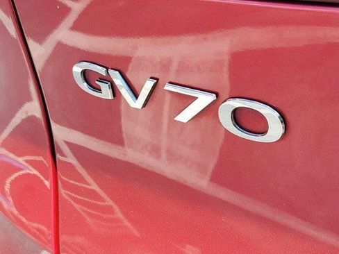 Used 2023 Genesis GV70 2.5T w/ Sport Prestige Package AWD/4WD image 10