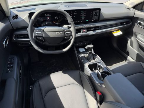 New 2026 Kia K4 EX image 15