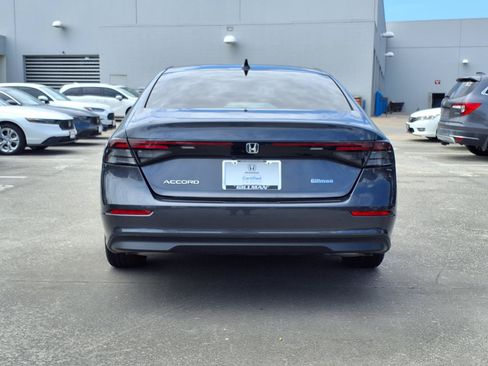 Certified 2023 Honda Accord EX image 7